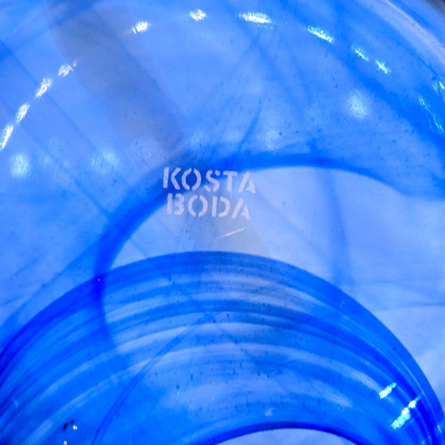 Kosta Boda Contrast Blue Swirl Crystal Art Glass Bowl by Anna Ehrner For Sale - Image 10 of 10