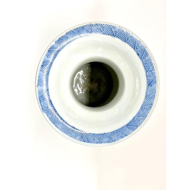 Ceramic Blue & White Chinese Floral Motif Porcelain Vase For Sale - Image 7 of 9