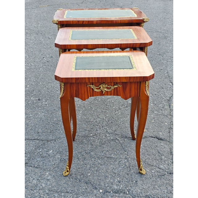 Wood Set of 3 Binda Collection Italian Louis XV Kingwood Ormolu and Leather Inset Nesting Tables For Sale - Image 7 of 11