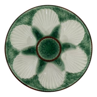 1920s Antique French Longchamp Majolica Green and White Oyster Plate For Sale