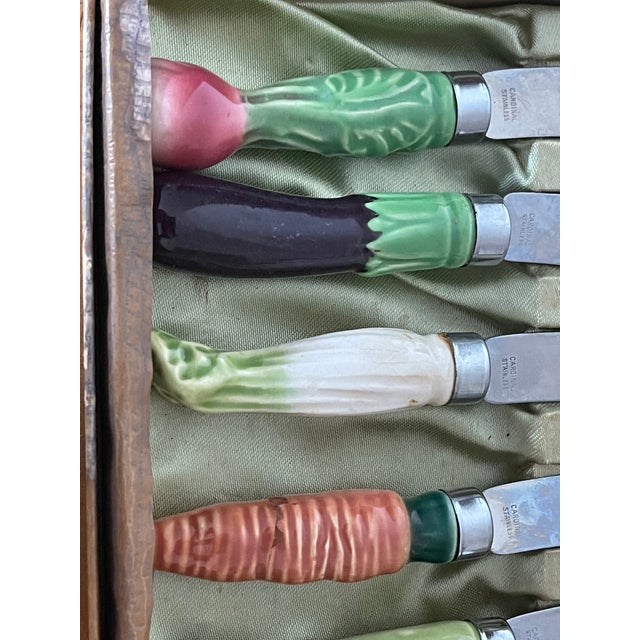 Vintage Whimsical Ceramic Set of Cheese Knives - 16 pcs For Sale - Image 4 of 5