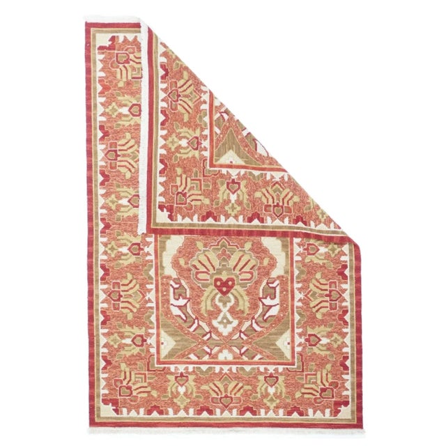 Sumak Rug 4' x 5'11''.