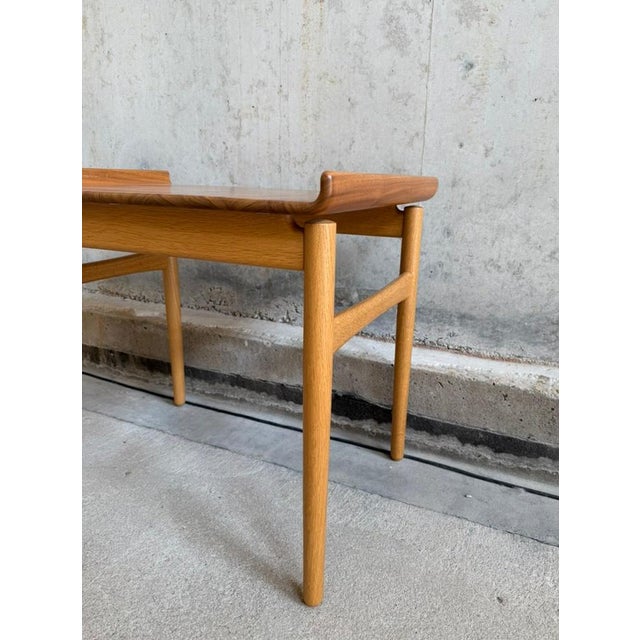 Wood Venus GE Coffee Table by Hans J. Wegner for Getama, 2016 For Sale - Image 7 of 10