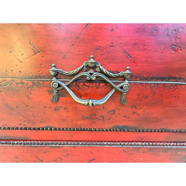 Mid 20th Century Vintage Red Lacquered Medallion 2 Drawer Commode, Chest of Drawers For Sale - Image 5 of 12