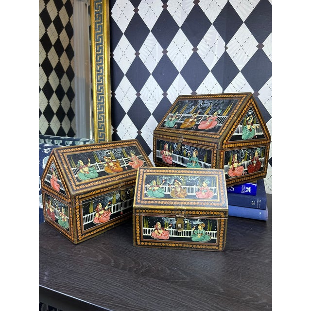 Trio Indian Hand-Painted Nesting Wooden Boxes - Mid 20th Century Set of 3 For Sale - Image 15 of 16