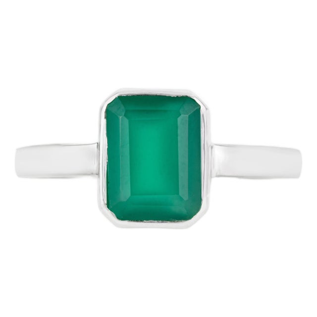 925 Sterling Silver 0.57 Carat Octagon Cut Emerald Solitaire Ring- Size 7 For Sale