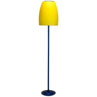 Memphis Mid-Century Blue & Yellow Glass Shaded Floor Lamp For Sale