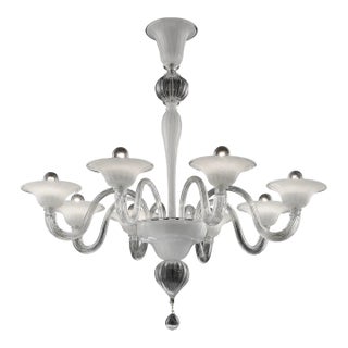 Modern Venetian Murano Glass Chandelier in Transparent and White Tones With Silver Leaf For Sale