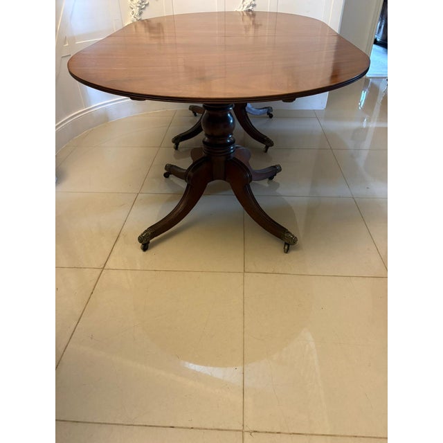 Antique Georgian Extendable Dining Table in Mahogany, 1800 For Sale - Image 9 of 18