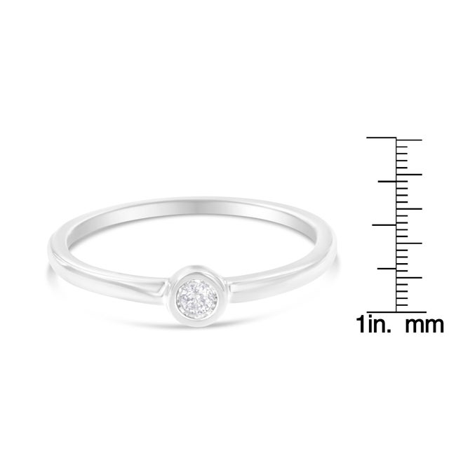 .925 Sterling Silver Miracle Set Diamond Accent Promise Ring (J-K Color, I1-I2 Clarity) - Size 6 For Sale In New York - Image 6 of 6