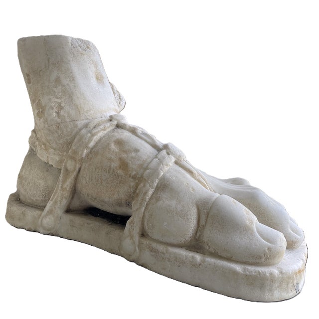 Here we have a marble stone antiquity legend, from the 1920s, of a foot carving in Carrara marble, purchased by the...