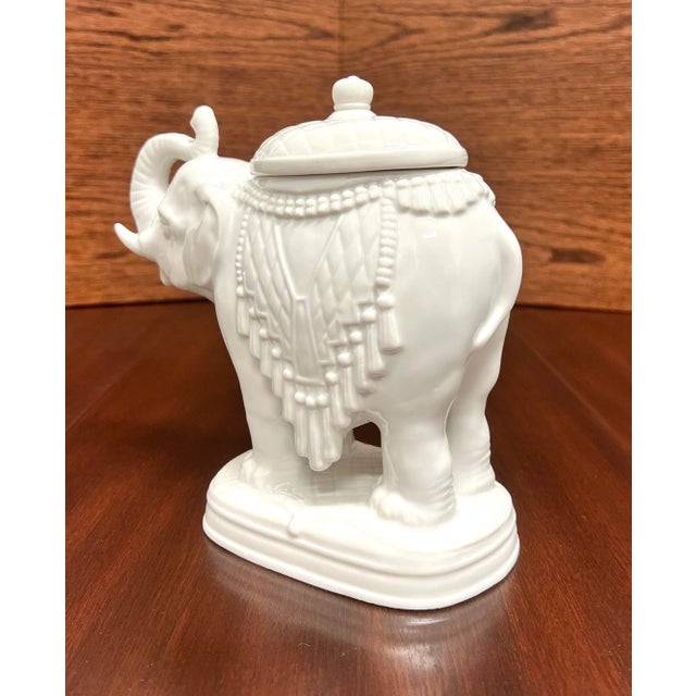 Late 20th Century Andrea by Sadek White Porcelain Elephant Candy Dish For Sale - Image 5 of 9