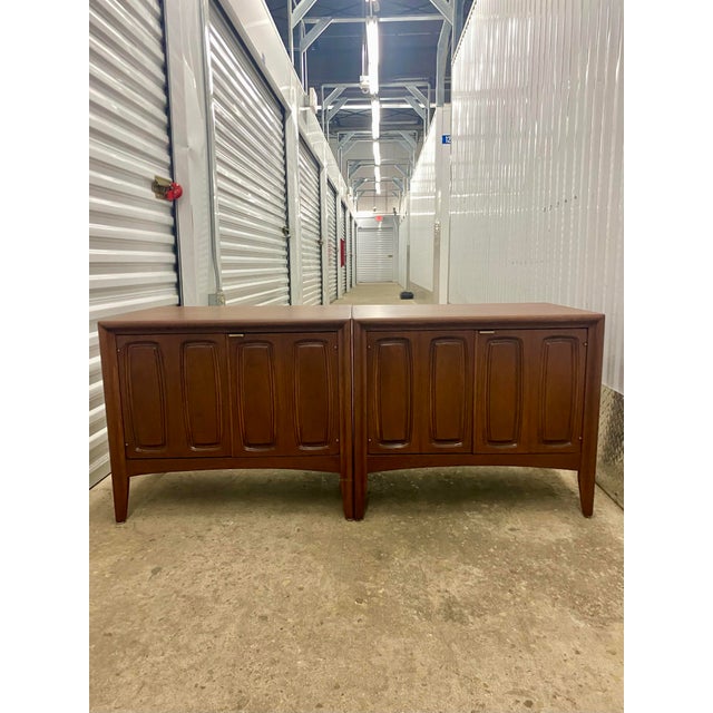 1960s Broyhill Emphasis Style Mid Century 2-Door Nightstands, A Pair For Sale - Image 10 of 12