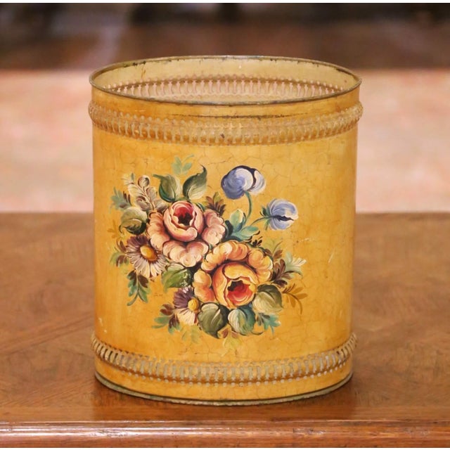 Mid-Century French Hand-Painted Floral Tole Waste Basket For Sale In Dallas - Image 6 of 12
