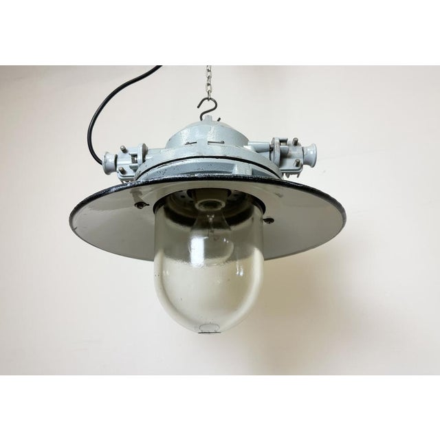 Grey Cast Aluminium Explosion Proof Lamp with Enameled Shade from Elektrosvit, 1970s For Sale - Image 12 of 16