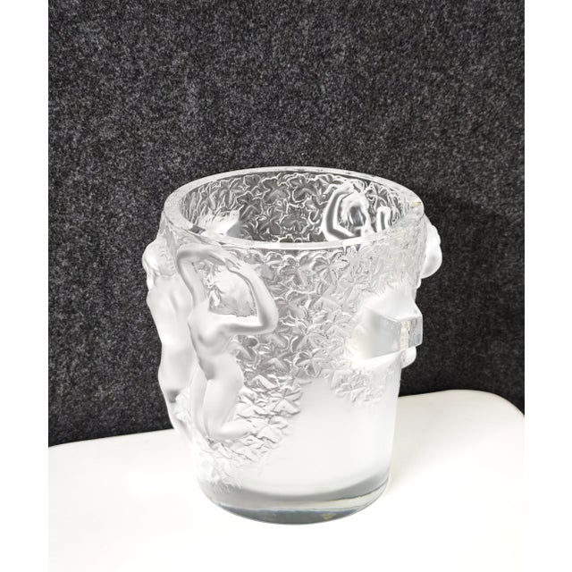 Mid-Century Modern Ganimede Ice Bucket in Satin Crystal by René Lalique for Lalique, Paris, 1950 For Sale - Image 3 of 16