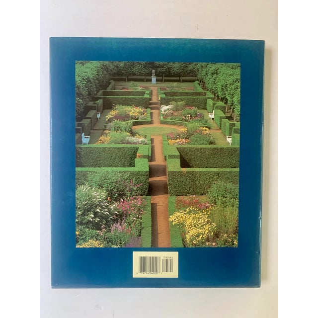 1990s 1992 1st Edition Royal Gardens Book by Roy Strong For Sale - Image 5 of 6