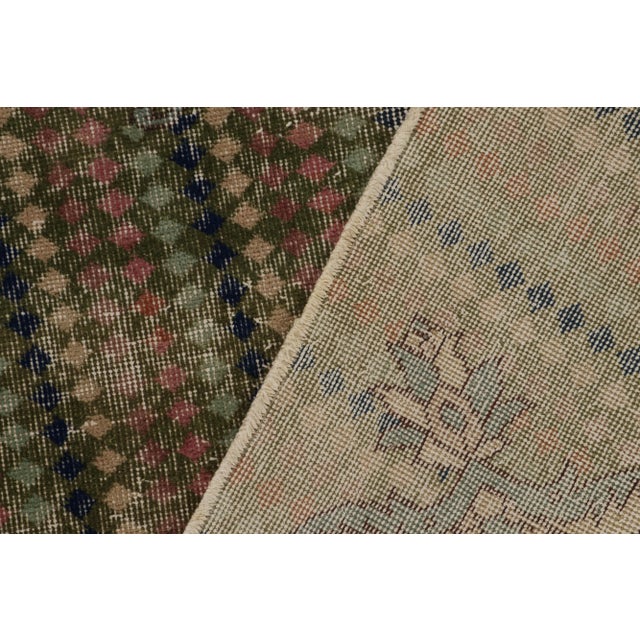 1960s Vintage Deco Rug in Green, Multicolor Distressed Geometric Pattern For Sale In New York - Image 6 of 7