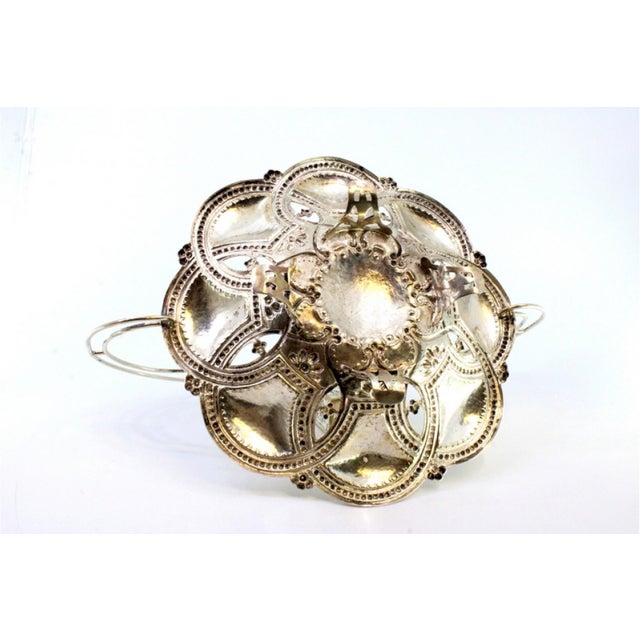 Silver Candy Box with Pearly Friezes, Double Arch and Openwork Feet For Sale - Image 3 of 8