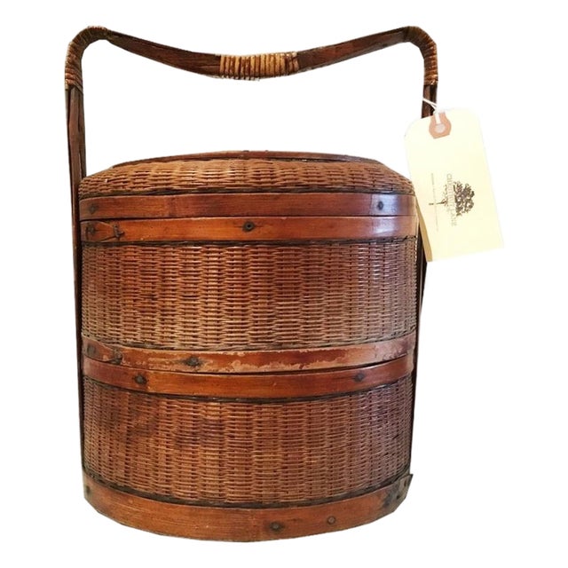 Early 20th Century Chinese Wedding Basket For Sale