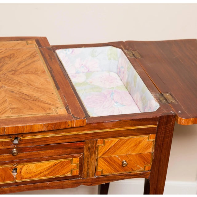 Brown 18th Century Louis XV Tulipwood and Amaranth Table De Toilette For Sale - Image 8 of 9
