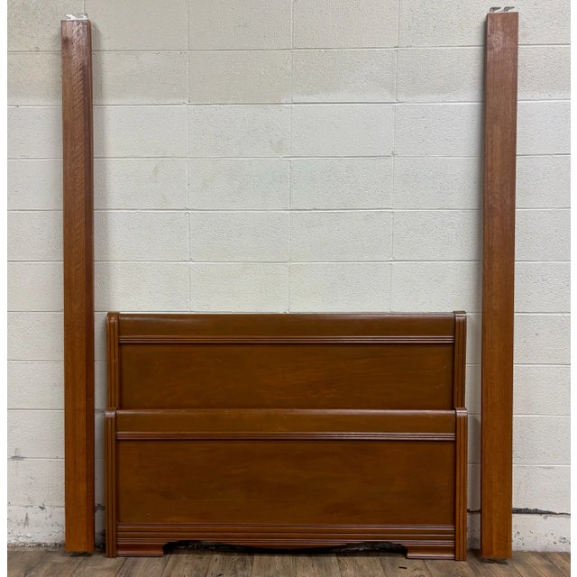 Traditional Vintage Glanville Furniture Co Full Size Sleigh Bed For Sale - Image 3 of 13