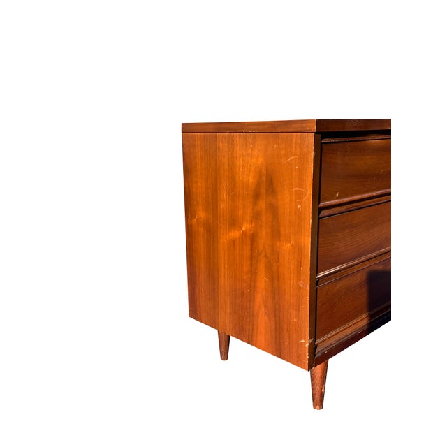 Mid-Century Modern Vintage Mid Century Modern Pair of Nightstands or End Tables For Sale - Image 3 of 7