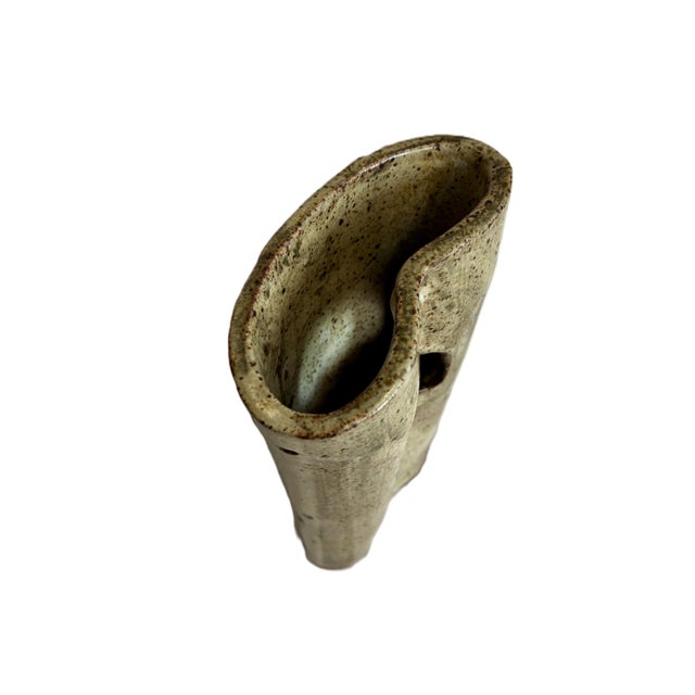 Ceramic Signed Mid-Century Modern Tall Stoneware Speckle Vase: 1970s Abstract Ceramic Art For Sale - Image 7 of 10