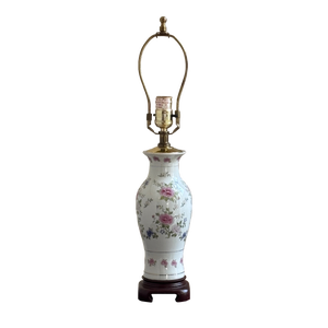 Late-20th Century Chinoiserie Baluster Form Porcelain Table Lamp
