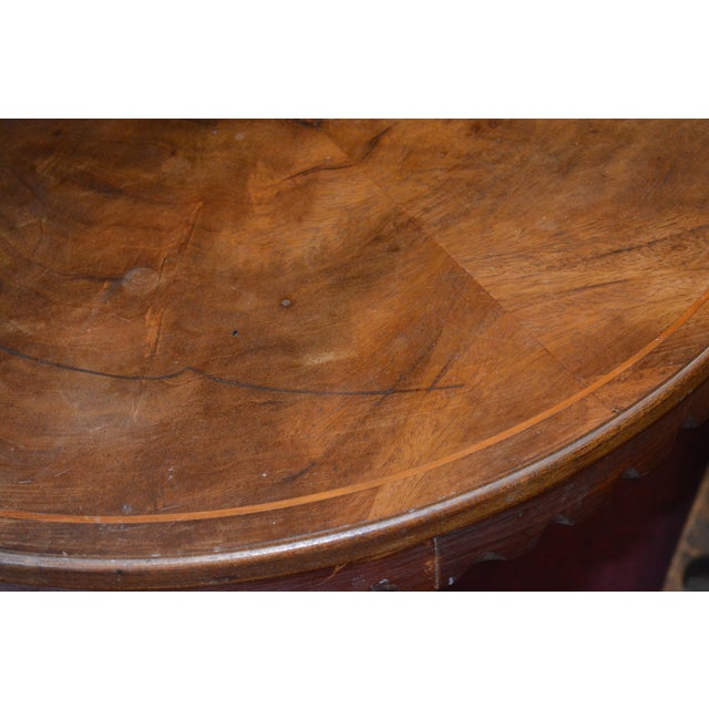 1980s Round Wooden Pedestal Table With Inlay Center & Scalloped Drop Edge For Sale - Image 4 of 12