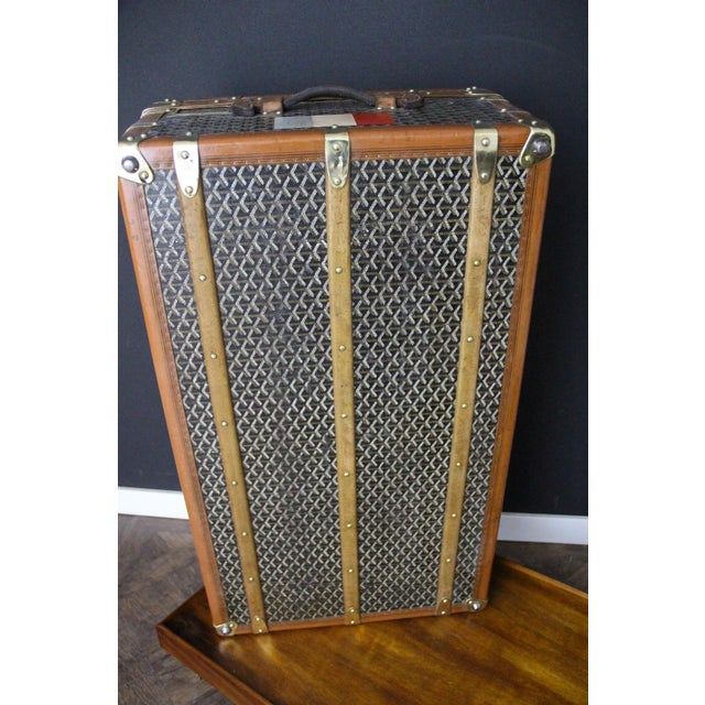 Vintage Herringbone Canvas Trunk from Goyard, 1920s For Sale - Image 14 of 18