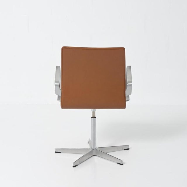 Brown Oxford Chair by Arne Jacobsen for Fritz Hansen, 1960s For Sale - Image 8 of 18