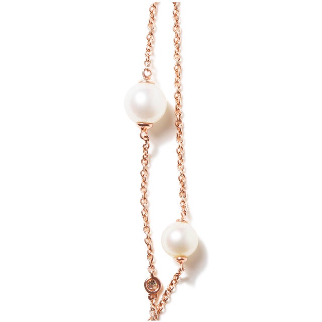 Contemporary 18K Rose Gold 1/2 Cttw Diamond and Freshwater Pearl Double Strand Station Necklace (G-H Color, SI1-SI2 Clarity) - Adjustable up to 16" to 20" For Sale - Image 3 of 6
