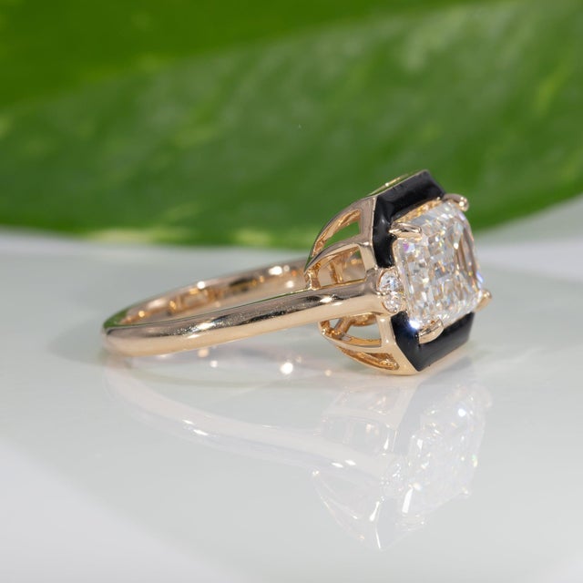 3.5Ct Lab Grown Diamond Ring With Natural Diamond Accents: Solid 14k Gold,, Size 6.75 For Sale In Columbus - Image 6 of 10