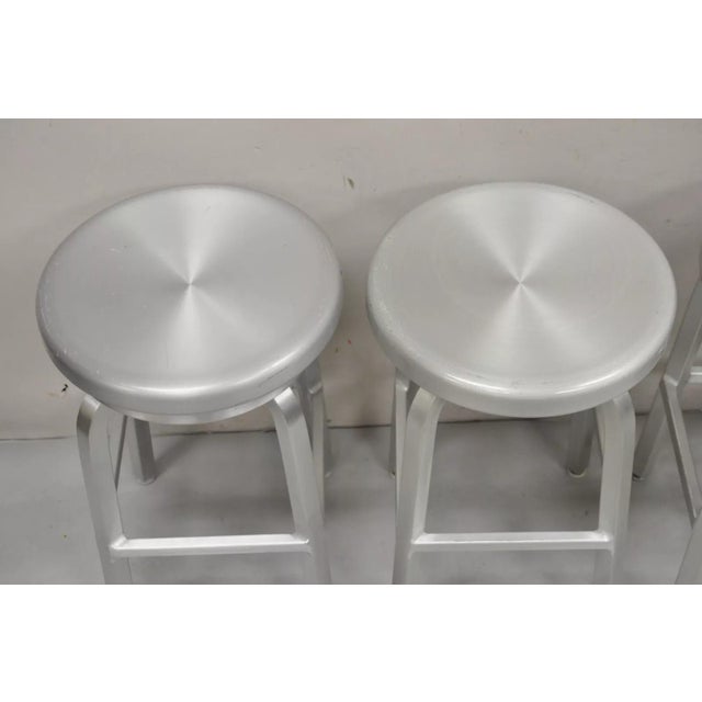 Traditional Crate & Barrel Brushed Aluminum Metal Swivel Counter Stools - Set of 4 For Sale - Image 3 of 10