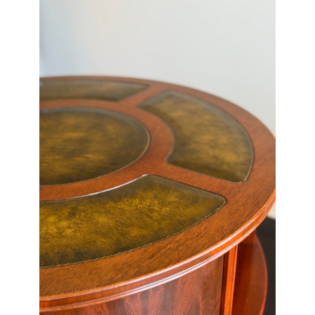 Vintage Mahogany Revolving Drum Library Table With Leather Top Duncan Phyfe Style Rotating Bookcase End Table For Sale - Image 11 of 12
