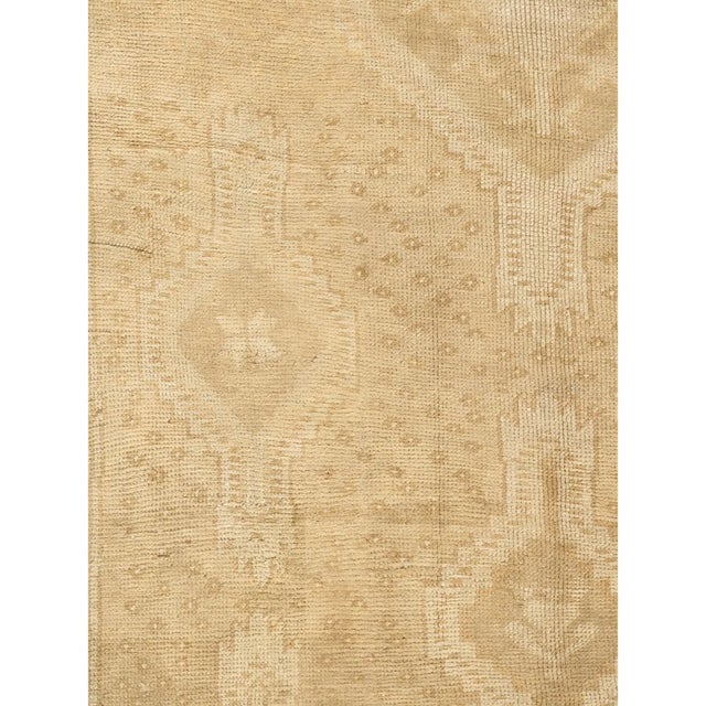 1950s Vintage Oushak Gallery Rug, 4ft 10in X 11ft 9in For Sale - Image 5 of 6