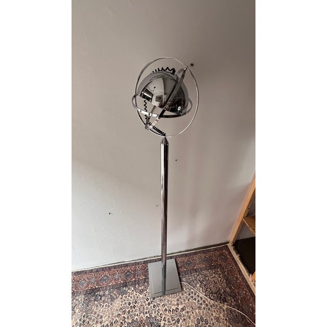 Vintage Space age Chrome Floor Lamp by Peter Bliss, 1980s For Sale - Image 4 of 11