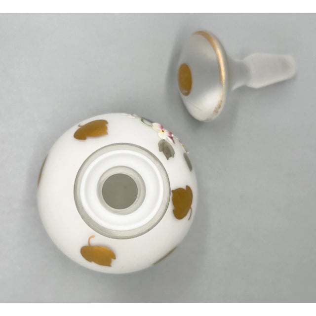 Vintage White & Gold Hand-Painted Floral Glass Perfume Bottle – Victorian Style For Sale - Image 10 of 10