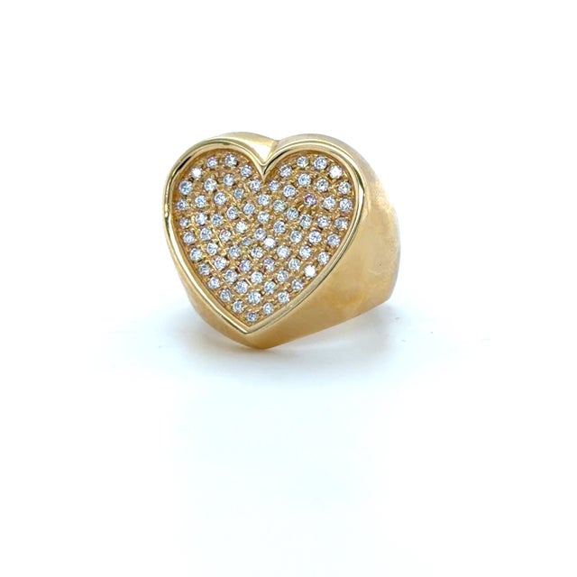 Contemporary Diamond Pave Heart Ring 18k Yellow Gold, Size 5 For Sale - Image 3 of 6