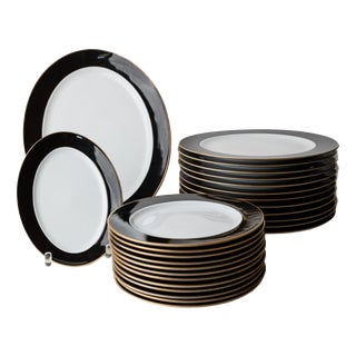 Vintage Black and White Porcelain Dinnerware Set with Gold Rim from Eschenbach Bavaria, Germany, Set of 26 For Sale