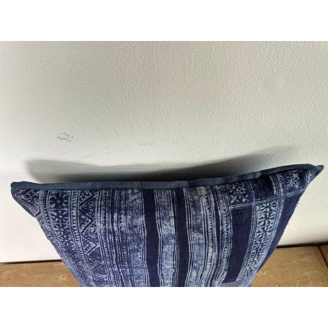 Textile Antique Indigo-Dyed Textile Pillow, Linen, Geometric Motifs, Usa For Sale - Image 7 of 9