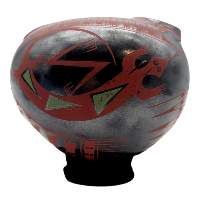 Signed Cesar Bugarini Mata Ortiz Double Opening Burnished Pottery Vessel 7" For Sale - Image 13 of 15