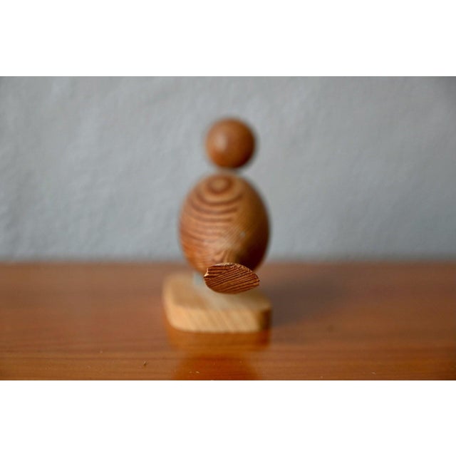 Brown Minimalist Scandinavian Turned & Carved Wooden Birds, 1970s, Set of 2 For Sale - Image 8 of 9