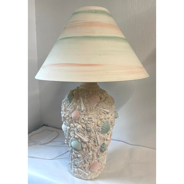 Coastal Vintage Shell Motif Table Lamp For Sale - Image 3 of 11