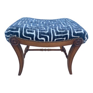 Vintage Regency Style Mahogany Cut Velvet Upholstered Benchmark. For Sale