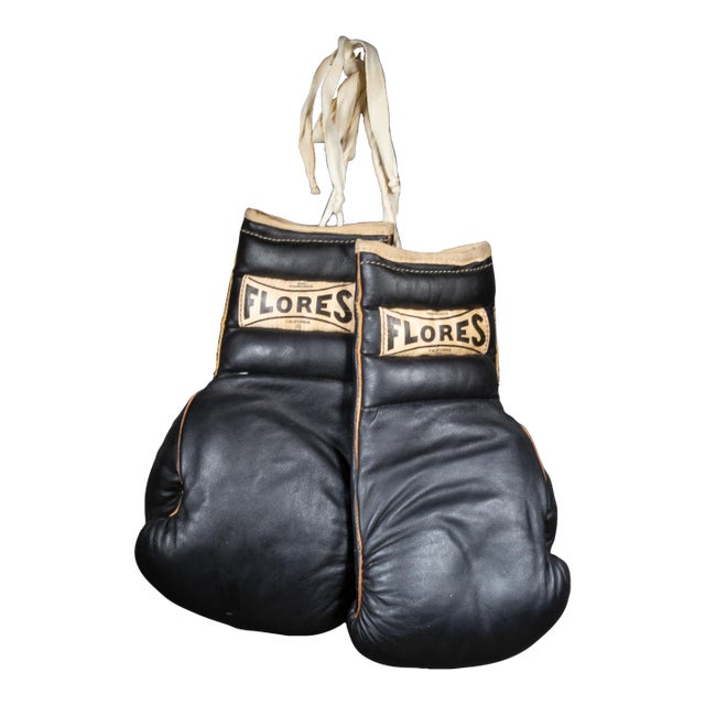Rare Flores Black Leather Boxing Gloves c.1950 For Sale
