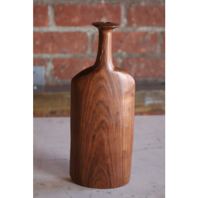 Brown Wood Vase Attributed to Doug Ayers, California, 1970s For Sale - Image 8 of 15
