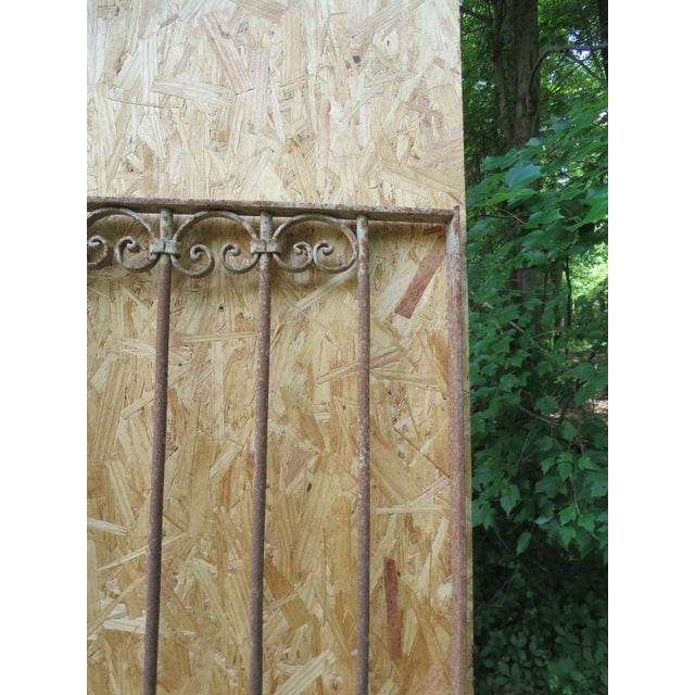 Antique Victorian Iron Gate or Garden Fence Element For Sale In Philadelphia - Image 6 of 6