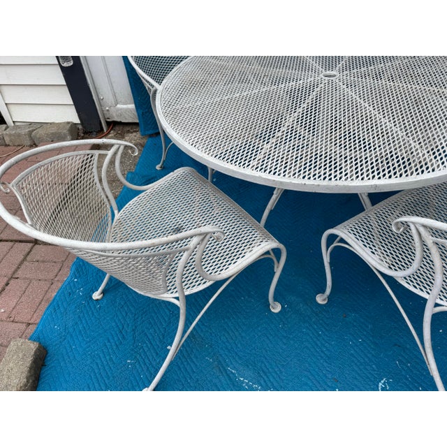 Mid-Century Modern Mid Century Scroll Leg Wrought Iron Patio Set of 5 For Sale - Image 3 of 12
